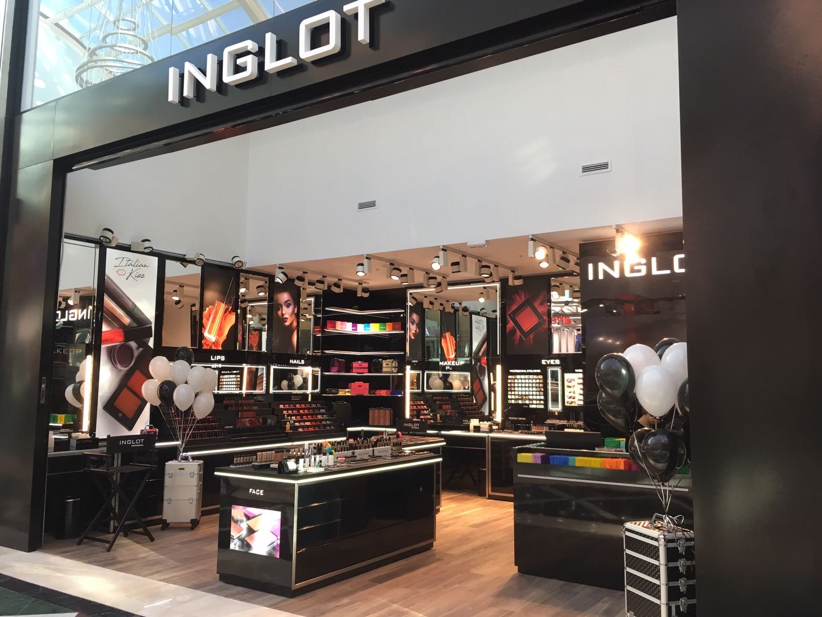 INGLOT Plaza Río 2, Madryt.